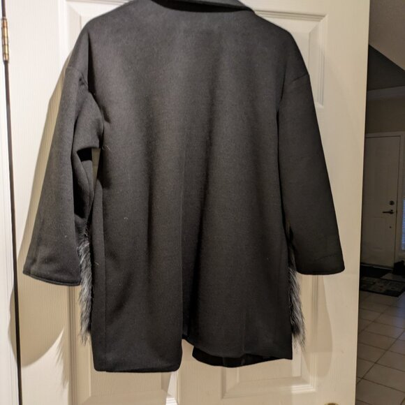 Black Faux Fur Jacket - Picture 4 of 4